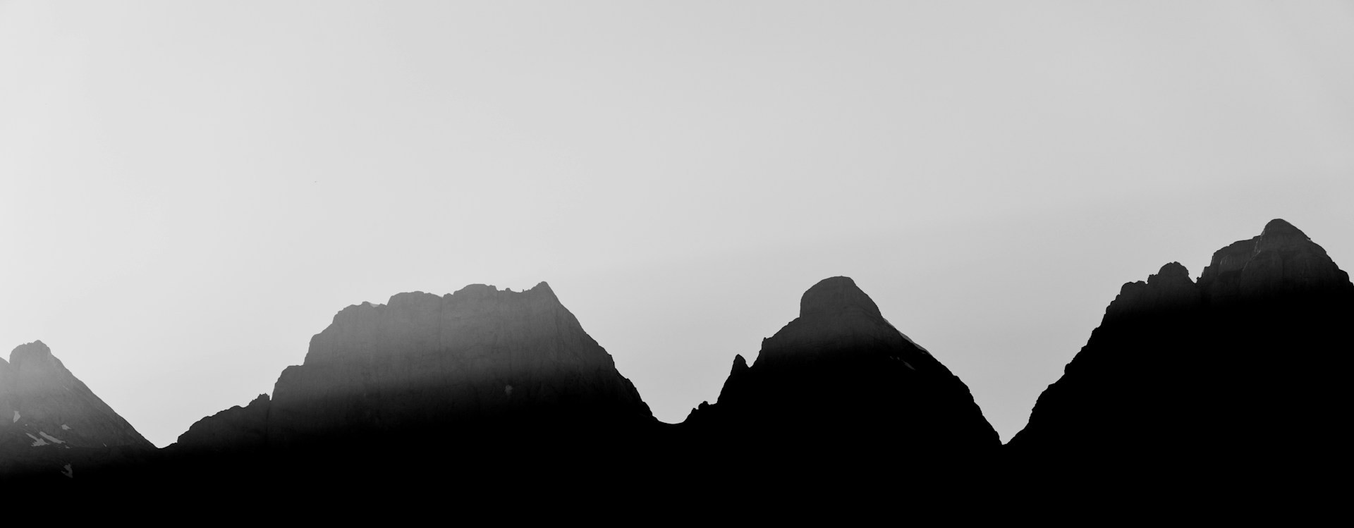 Berg silhouet achtergrond